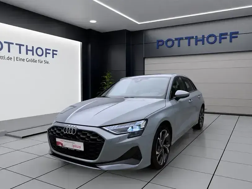 Gebraucht Audi A3 Comfort 150 PS (110 kW) 2025 Pfeilgrau perleffekt Limousine