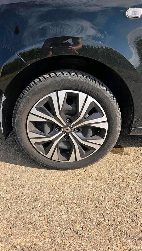 Gebraucht Renault Twingo 65 PS (47 kW) 2021 Schwarz Kleinwagen