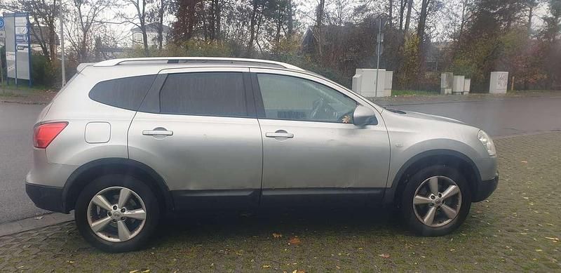 Gebraucht Nissan Qashqai +2 Acenta 141 PS (103 kW) 2009 Silver (m) SUV