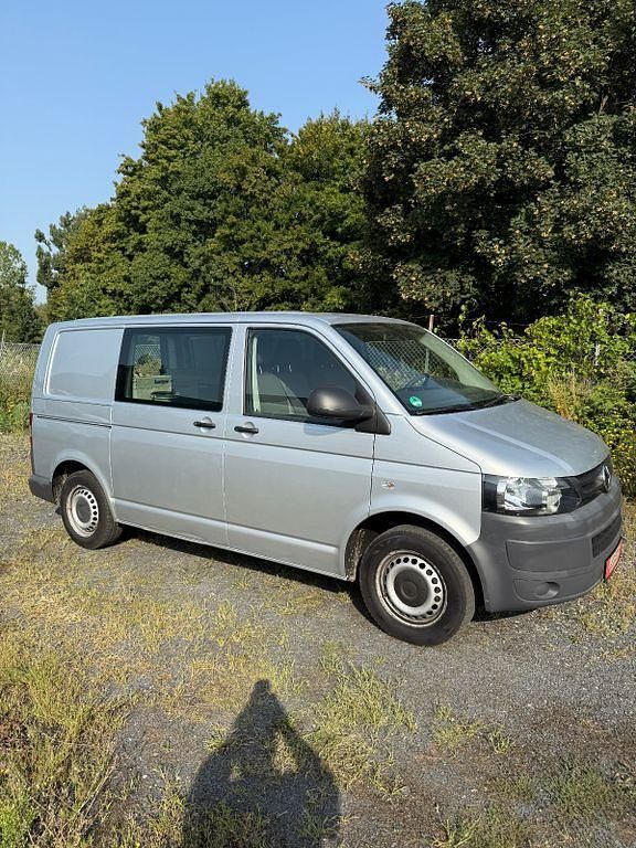 Gebraucht VW Transporter 102 PS (75 kW) 2013 Silber Van