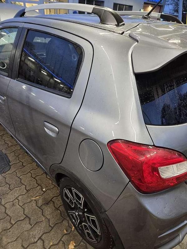 Gebraucht Mitsubishi Space Star Edition 80 PS (58 kW) 2017 Limousine