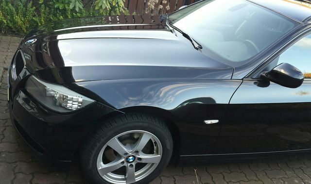 Gebraucht BMW 316 116 PS (85 kW) 2010 Schwarz metallic Kombi