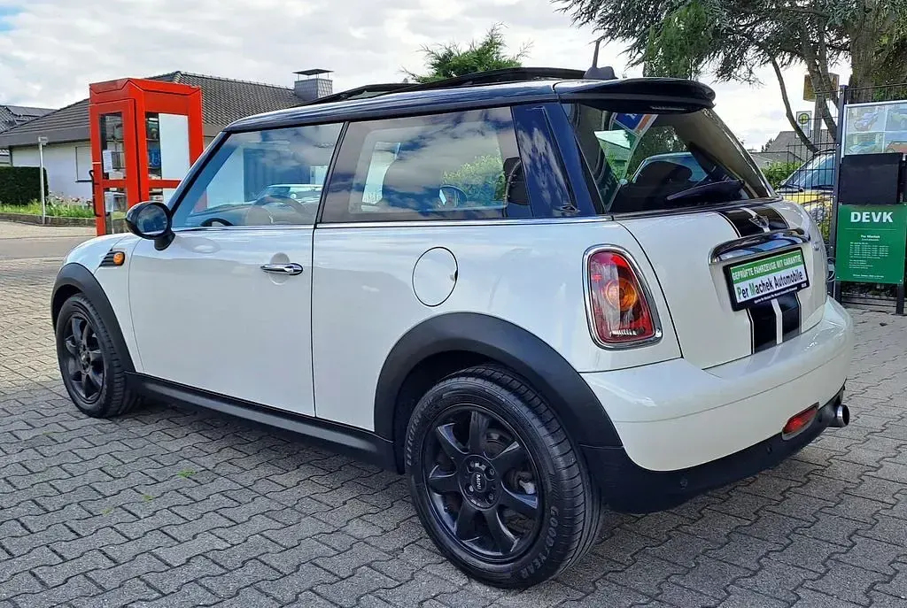 Gebraucht Mini Cooper 120 PS (88 kW) 2009 Weiß Kleinwagen