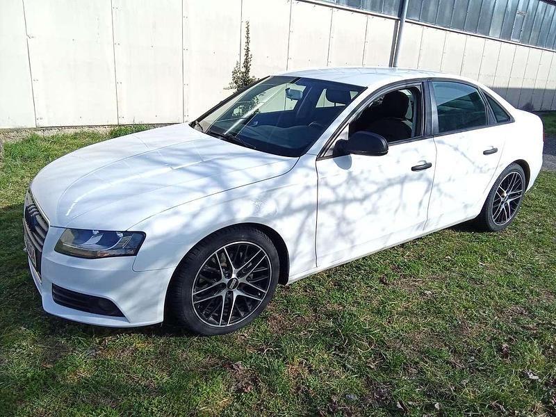 Gebraucht Audi A4 Ambition 190 PS (139 kW) 2011 Ibisweiß Limousine