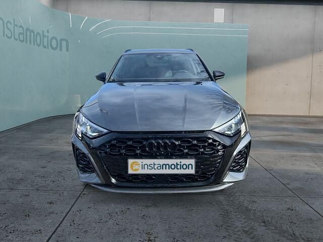 Gebraucht Audi RS3 400 PS (294 kW) 2024 Grau Limousine