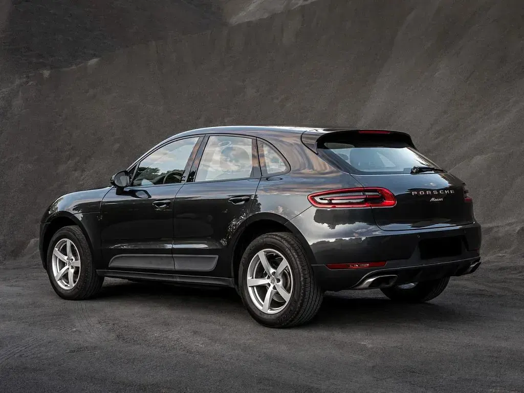 Gebraucht Porsche Macan 252 PS (185 kW) 2017 Grau SUV