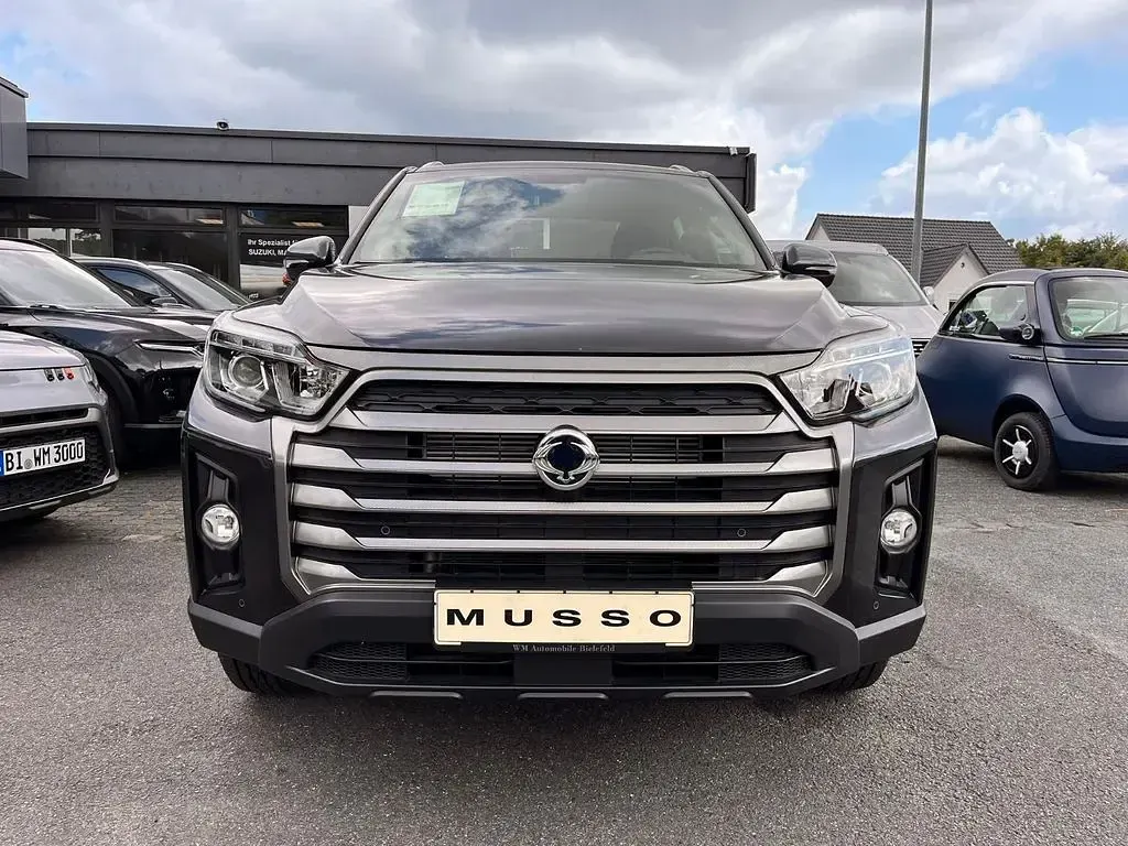 Gebraucht SsangYong Musso Quartz 203 PS (149 kW) 2025 Grau SUV