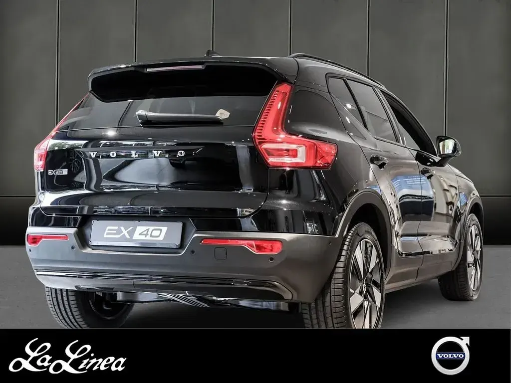Gebraucht Volvo EX40 Plus 185 kW (252 PS) 2026 Schwarz SUV