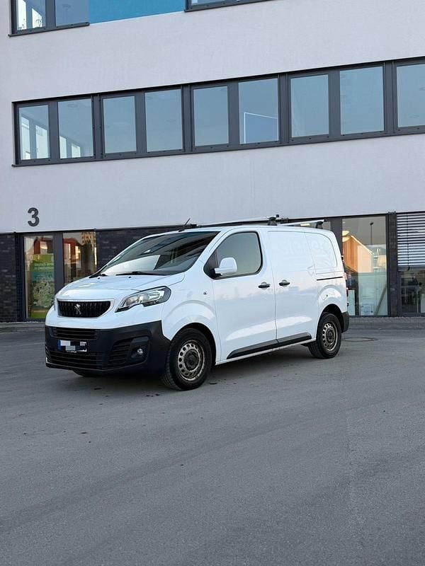 Gebraucht Peugeot Expert 122 PS (89 kW) 2018 Weiß Van