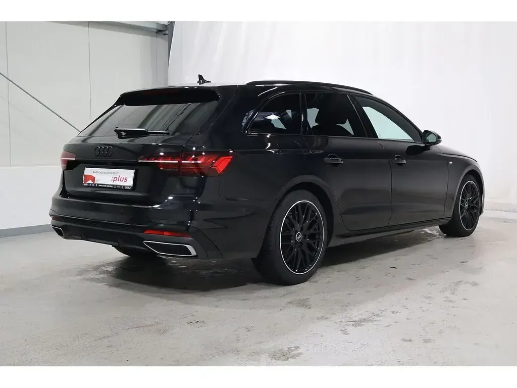Gebraucht Audi A4 S-Line 204 PS (150 kW) 2025 Schwarz Limousine