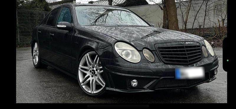 Gebraucht Mercedes E500 AMG 306 PS (225 kW) 2002 Grün Limousine