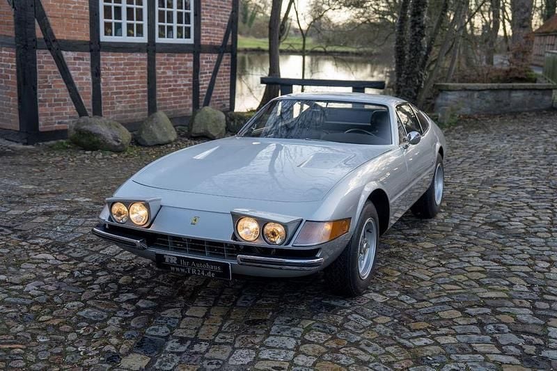 Gebraucht Ferrari Daytona 352 PS (258 kW) 1973 Silber Coupé