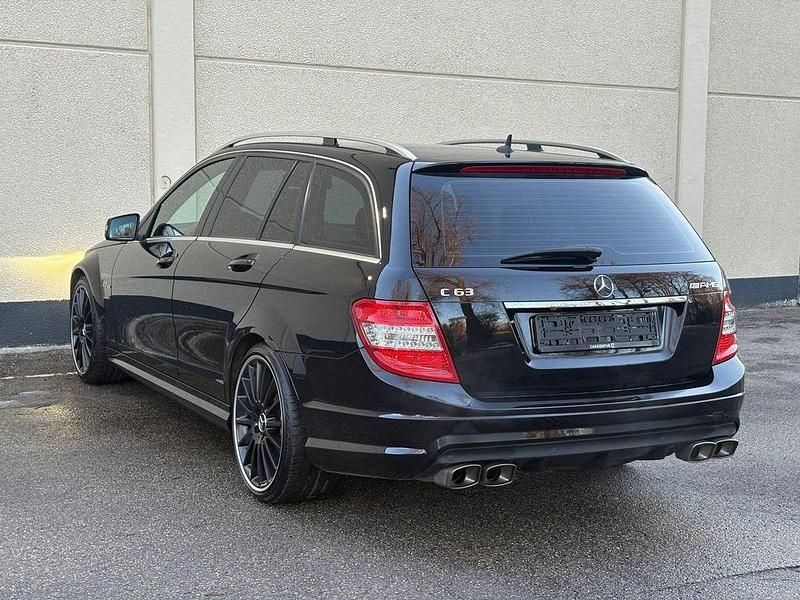 Gebraucht Mercedes C63 AMG AMG 457 PS (336 kW) 2009 Obsidianschwarz (metallic) Kombi