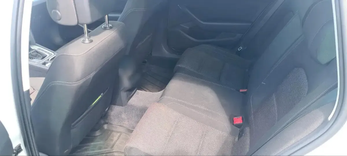 Gebraucht VW Passat 150 PS (110 kW) 2017 Weiß Kombi