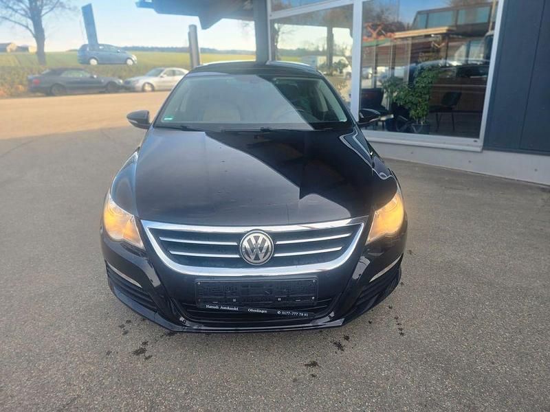 Gebraucht VW Passat Basis 211 PS (155 kW) 2011 Schwarz Limousine