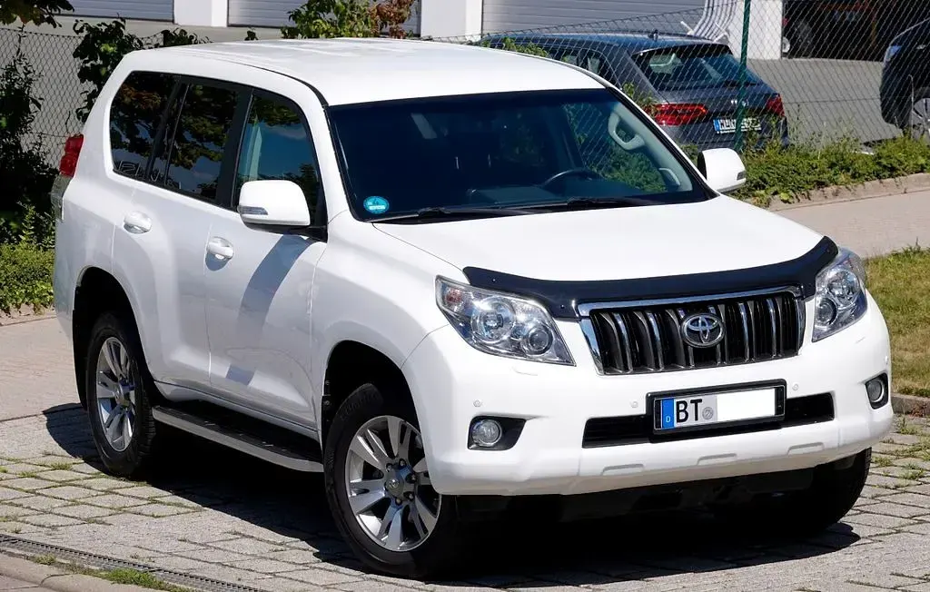 Gebraucht Toyota Land Cruiser Executive 190 PS (139 kW) 2013 Weiß SUV