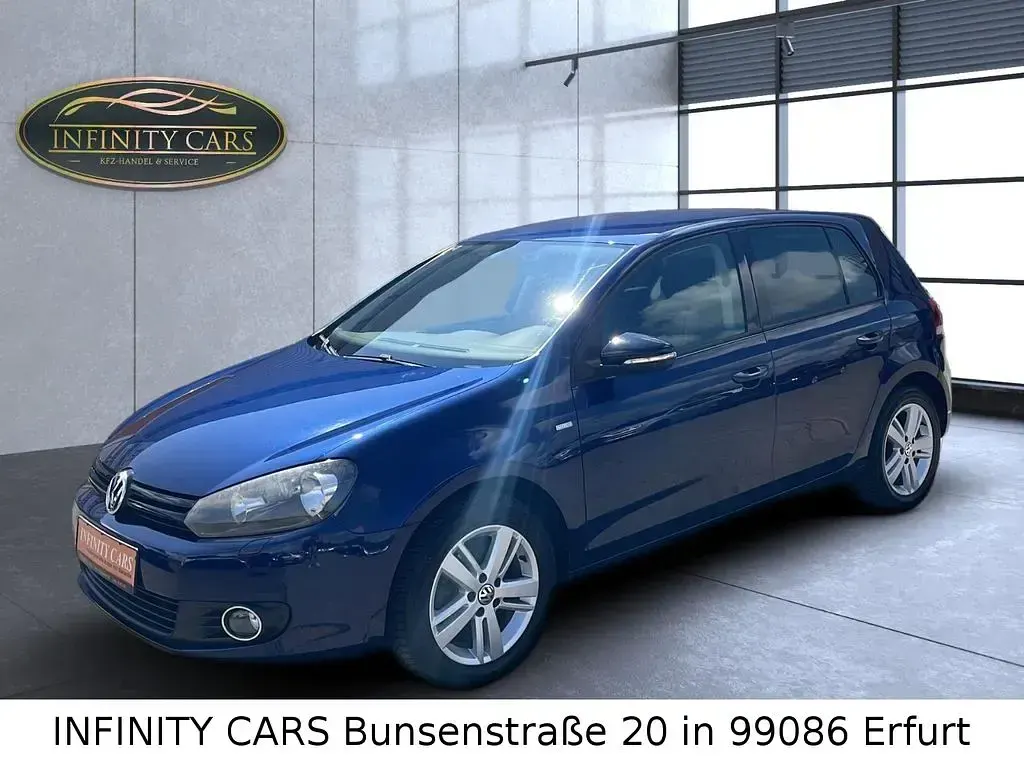 Gebraucht VW Golf VII Match 105 PS (77 kW) 2012 Blau Limousine