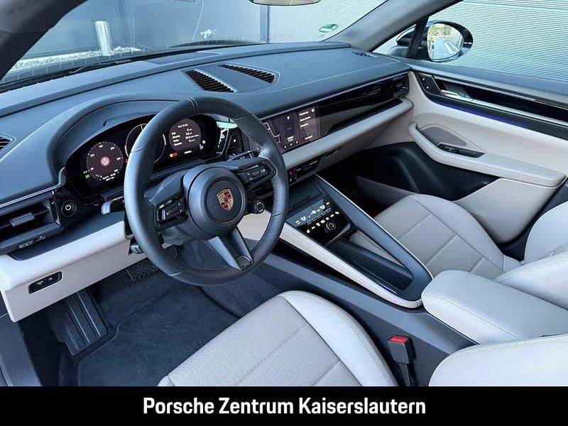 Gebraucht Porsche Macan 264 kW (360 PS) 2025 Schwarz SUV