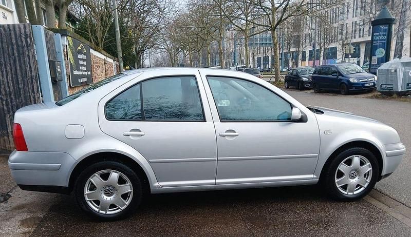 Second-hand VW Bora 150 CP (110 kW) 1999 Gri Berlinǎ
