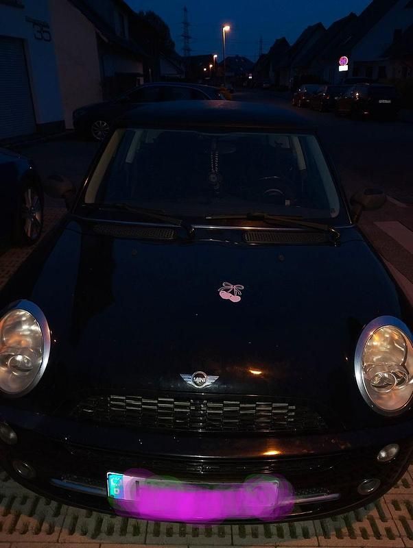 Gebraucht Mini ONE 90 PS (66 kW) 2005 Schwarz Kleinwagen