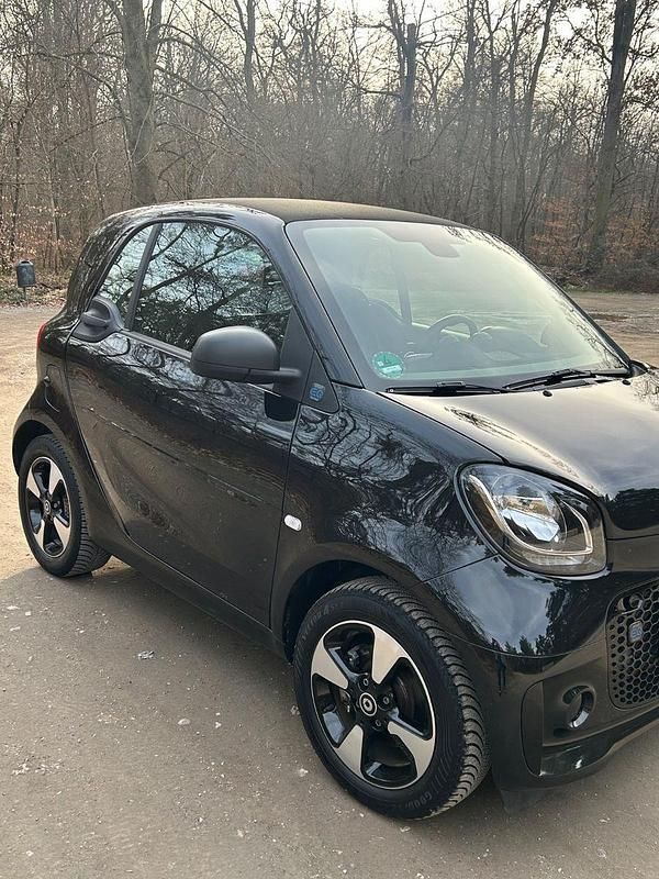 Gebraucht Smart ForTwo Coupé 60 kW (82 PS) 2020 Schwarz Coupé