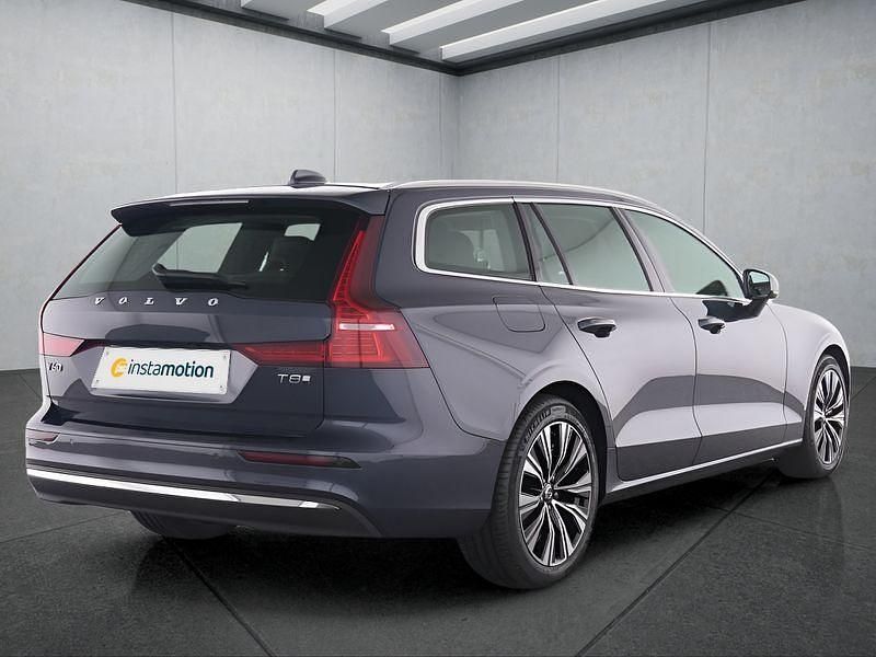 Gebraucht Volvo V60 Plus 455 PS (334 kW) 2025 Blau Kombi