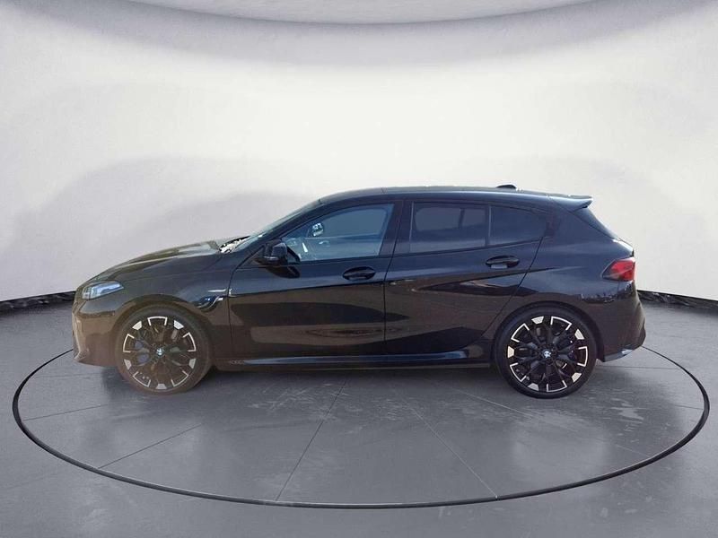 Gebraucht BMW 135 300 PS (220 kW) 2025 Black saphire metallic Kleinwagen