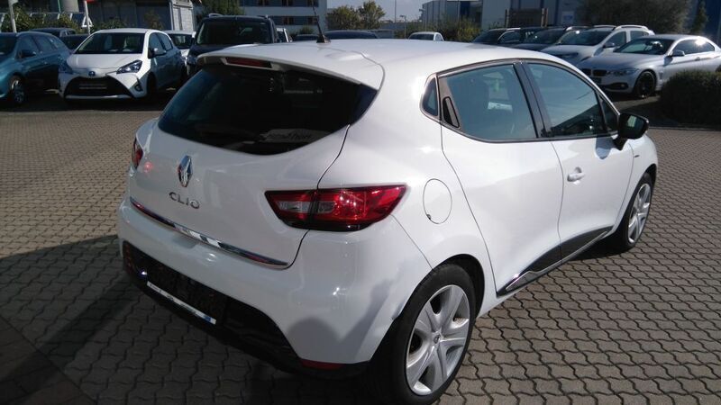 Gebraucht Renault Clio IV LIMITED 73 PS (53 kW) 2016 Weiß Kleinwagen