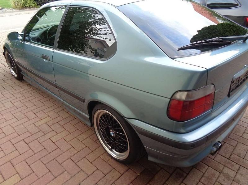 Gebraucht BMW 323 170 PS (125 kW) 1997 Blau Coupé