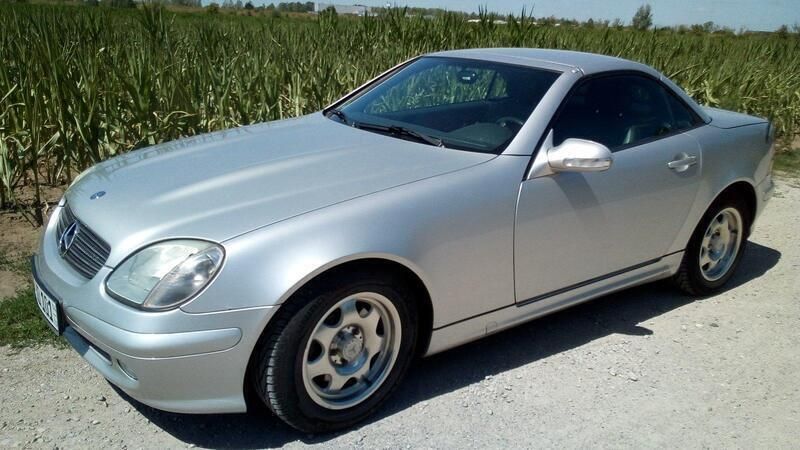 Silber Gebraucht 2001 Mercedes SLK200 Cabrio | 5.490 € (Fairer Preis) - Bild 1/4