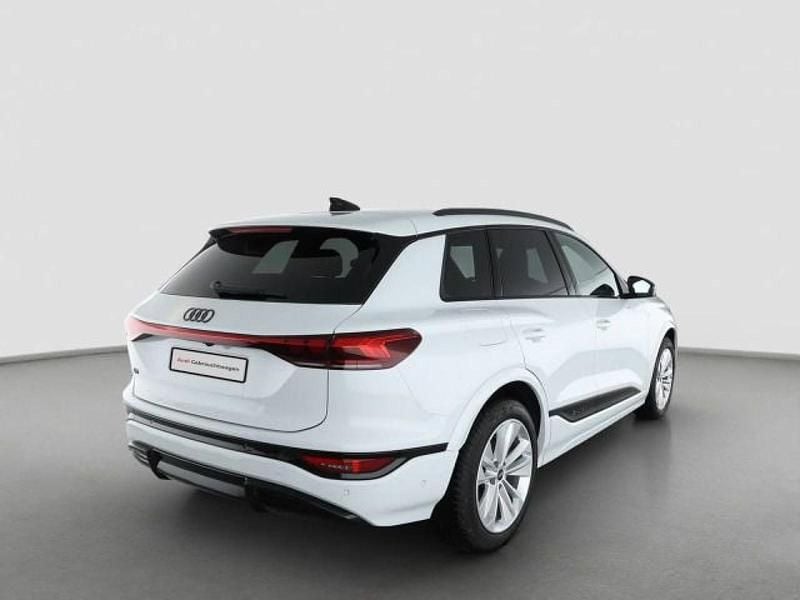 Usata Audi e-tron S-Line 185 kW (252 CV) 2025 Bianco SUV