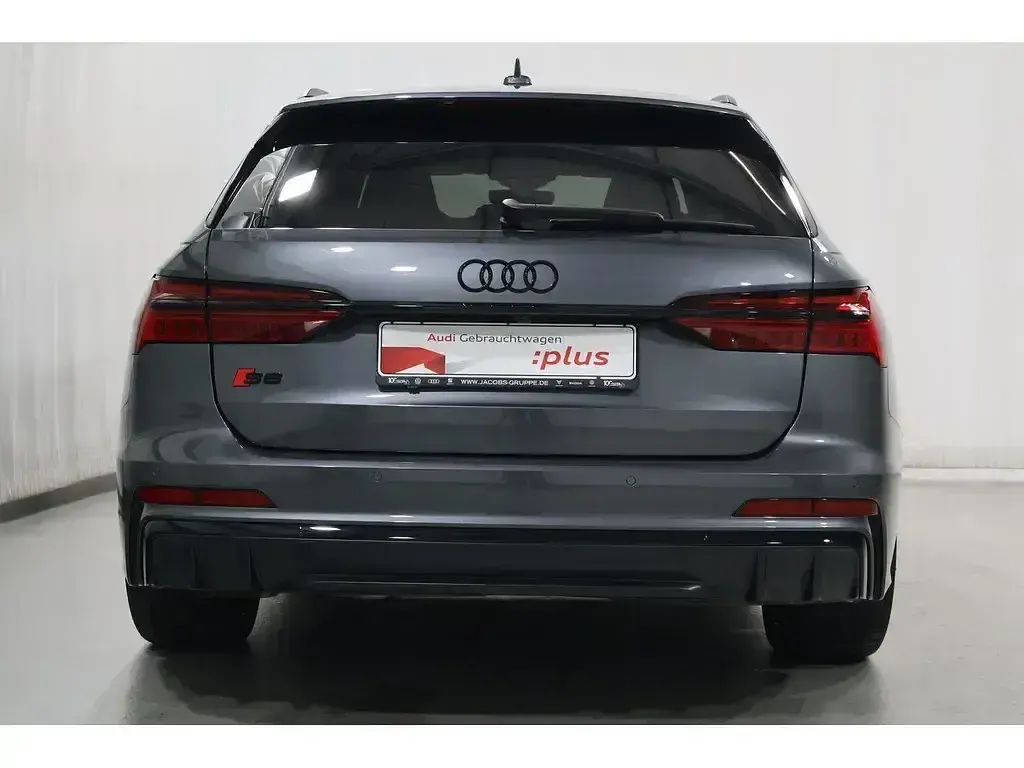 Gebraucht Audi S6 Ambiente 253 PS (186 kW) 2025 Grau Kombi