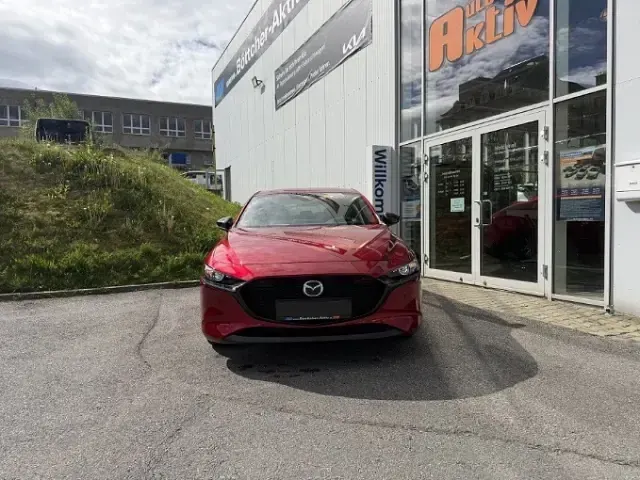 Gebraucht Mazda 3 Homura-Line 186 PS (136 kW) 2026 Rot Limousine