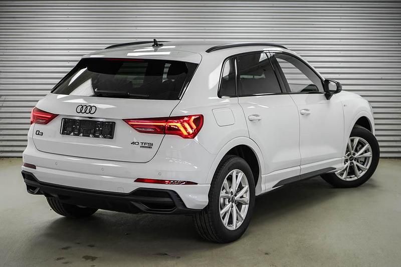 Neu Audi Q3 S-Line 2025 Daytonagrau metallic (6y) SUV
