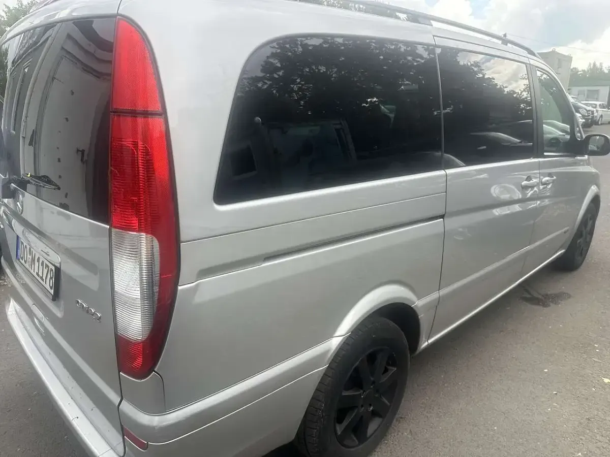 Gebraucht Mercedes Viano 150 PS (110 kW) 2006 Brillantsilber metallic Van / Kleinbus