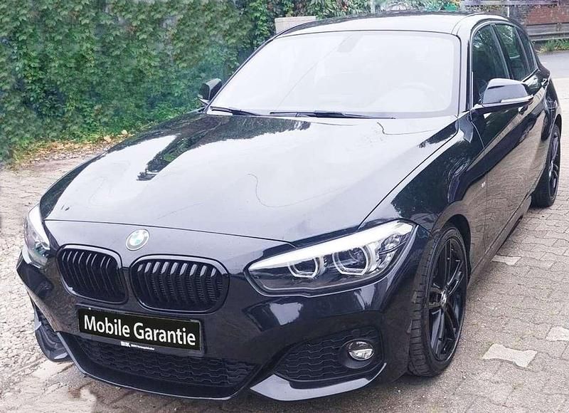 Schwarz Gebraucht 2018 BMW 118 M Sport Kleinwagen | 14.990 € (Guter Preis) - Bild 1/4
