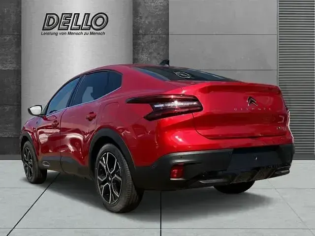 Gebraucht Citroën e-C4 100 kW (136 PS) 2024 Elixir rot Limousine