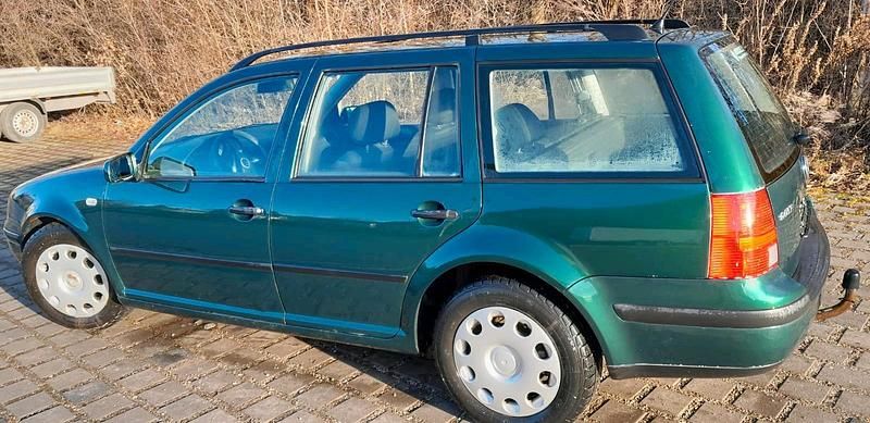 Gebraucht VW Golf IV 101 PS (74 kW) 2001 Grün Kombi