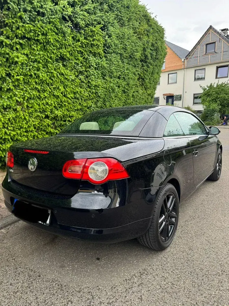 Gebraucht VW Eos 150 PS (110 kW) 2006 Schwarz Cabrio