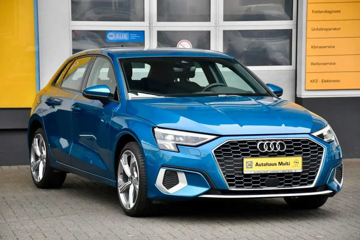 Brugt Audi A3 Advanced 150 HK (110 kW) 2021 Blå Sedan