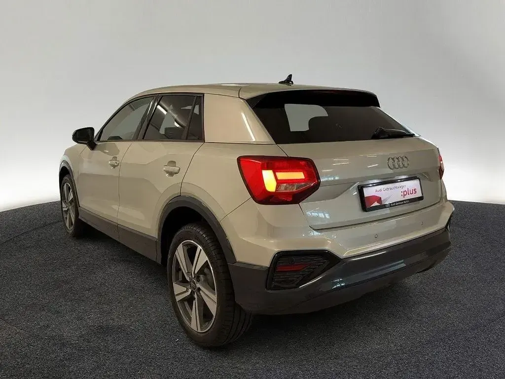 Gebraucht Audi Q2 Advanced Plus 150 PS (110 kW) 2025 Tausilber metallic SUV