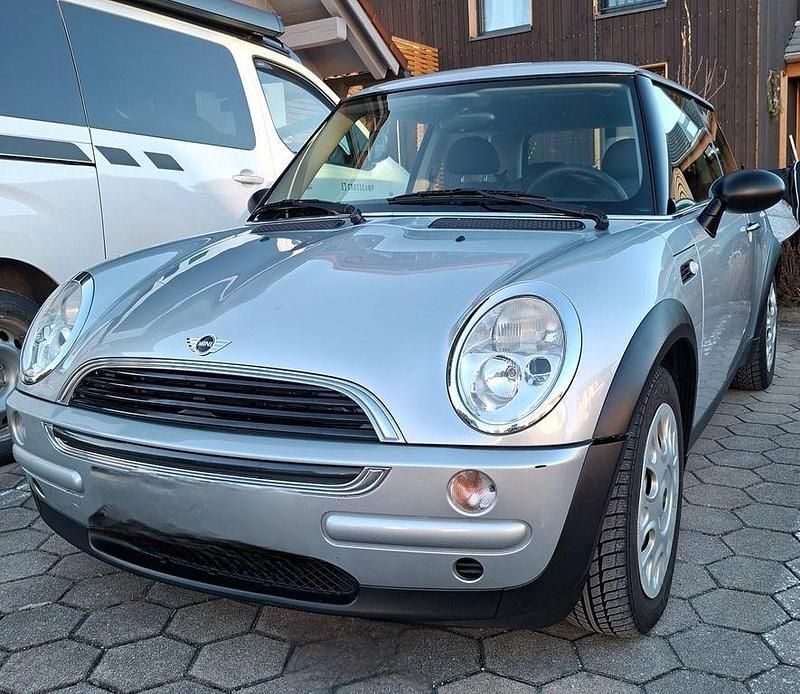 Gebraucht Mini ONE 90 PS (66 kW) 2004 Silber Kleinwagen