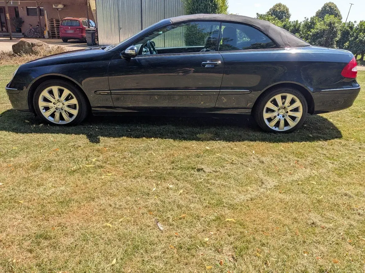 Gebraucht Mercedes CLK320 224 PS (164 kW) 2006 Cabrio