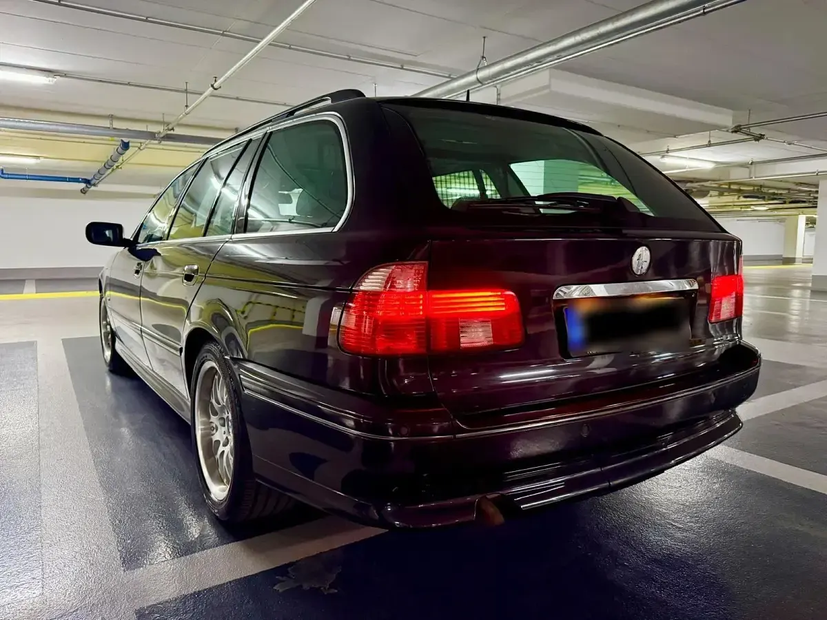 Gebraucht BMW 530 193 PS (141 kW) 2002 Schwarz Kombi