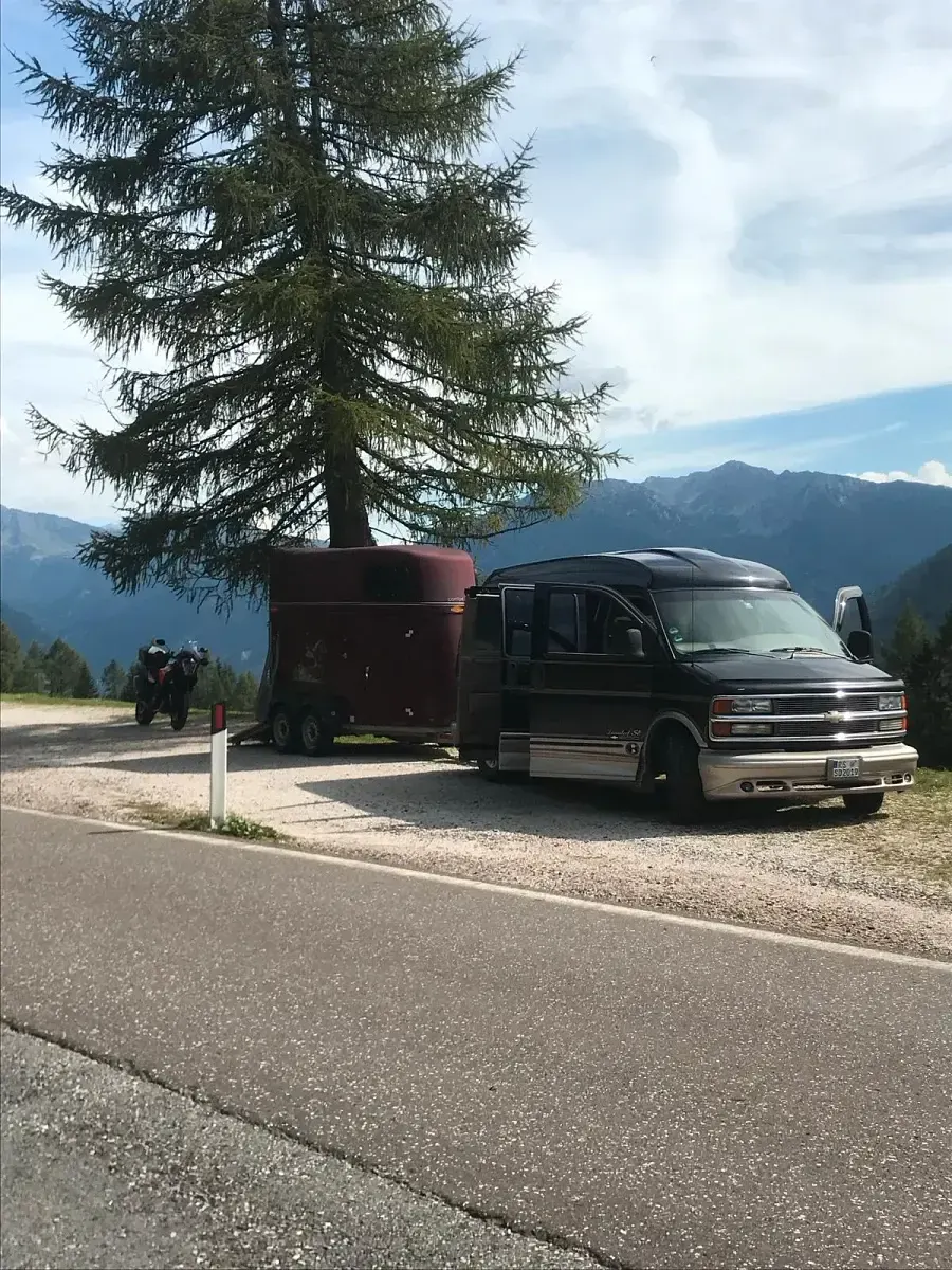 Gebraucht Chevrolet Express 330 PS (242 kW) 2000 Schwarz Van / Kleinbus