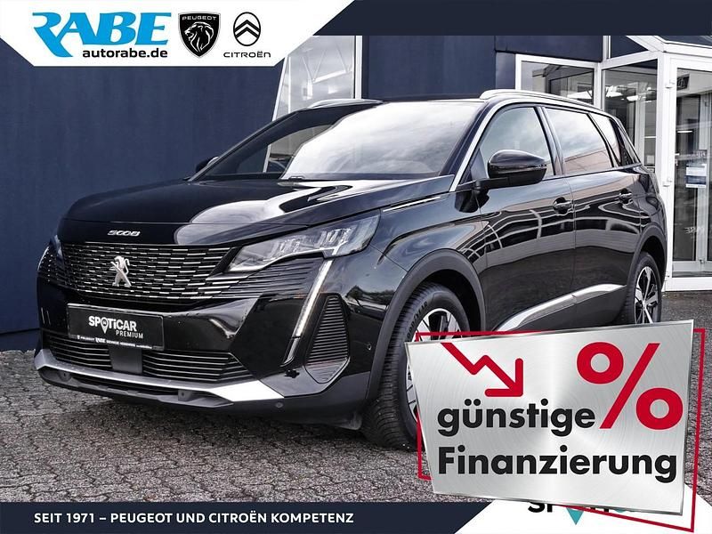 Schwarz Gebraucht 2023 Peugeot 5008 Allure Van / Kleinbus | 34.451 € (Teuer) - Bild 1/4