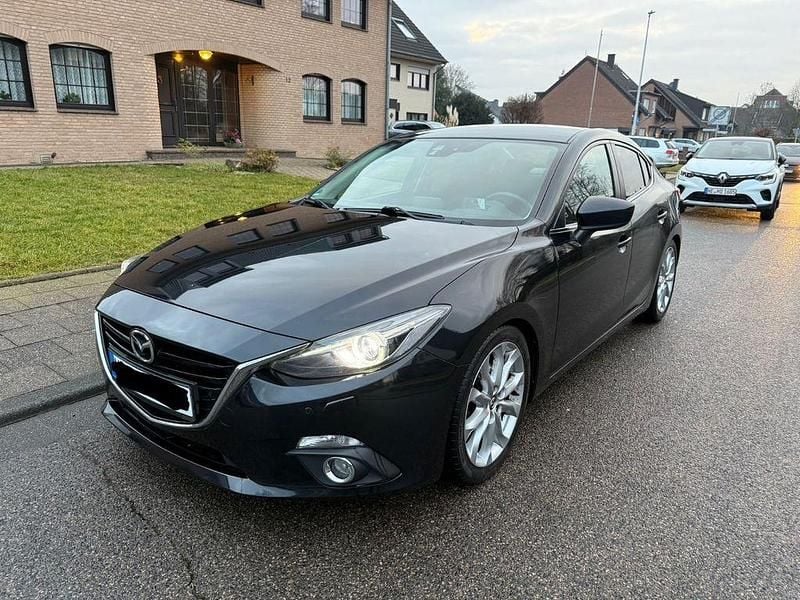 Schwarz Gebraucht 2014 Mazda 3 Sports-Line Limousine | 5.400 € (Guter Preis) - Bild 1/4