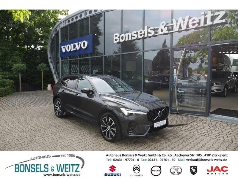Grau metallic Gebraucht 2022 Volvo XC60 Ultimate SUV | 43.950 € (Teuer) - Bild 1/4