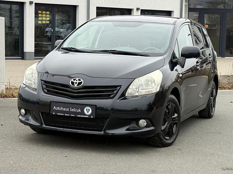 Schwarz Gebraucht 2011 Toyota Verso Life Van / Kleinbus | 6.990 € (Fairer Preis) - Bild 1/4