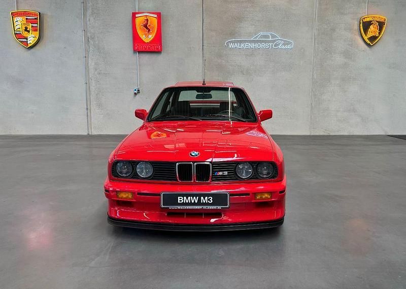 Gebraucht BMW M3 Performance 194 PS (142 kW) 1989 Rot Limousine